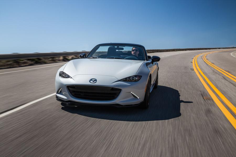  Mazda MX-5 Miata Club 2015 года  (фото 11 из 31)